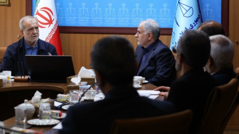 تصاویر/ بازدید و نظارت ستادی رئیس‌جمهور پزشکیان از وزارت دادگستری