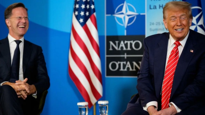 ناتو، گروگان رئیس ناتو!