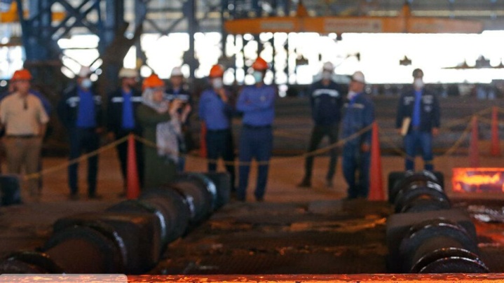 فولاد مبارکه در اصفهان به سرعت بازسازی می شود