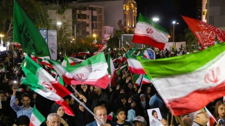 اتحاد ملی را سکوی پرش جدید کنیم