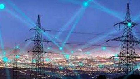 پایداری صنعت برق در روزهای جنگ / تکیه بر مدیریت دولت و توان بخش خصوصی