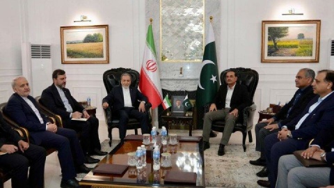 جزئیات دیدار عراقچی با فرمانده ارتش پاکستان