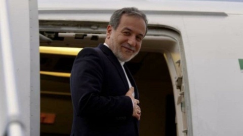 وزیر امور خارجه وارد اسلام‌آباد شد