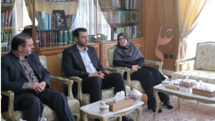 مهاجرانی: باید با نظارت‌های لازم بر بازار، تخلفات احتمالی را رسیدگی کرد