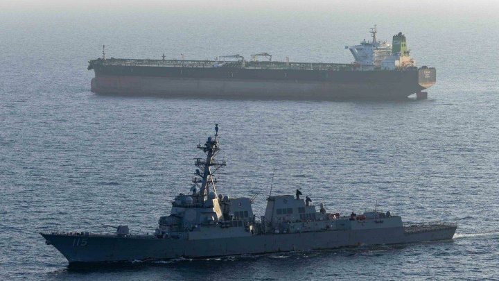 سنتکام مدعی ممانعت از عزیمت یک نفتکش دیگر به بنادر ایران شد