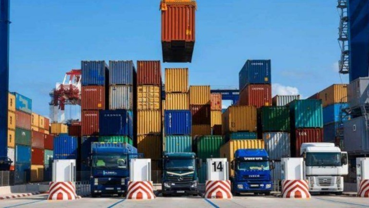 ترخیص ۲۶ هزار تن کالای اساسی از گمرکات آذربایجان شرقی/ ۲۶۸میلیون دلار صادرات به ۶۰ کشور
