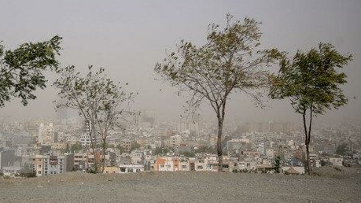 احتمال گرد و خاک در تهران