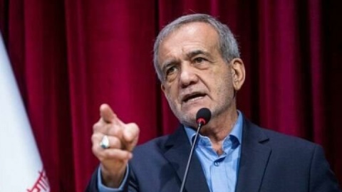 فیلم/ دکتر پزشکیان: کاری که معلم می‌تواند انجام دهد هیچ کس نمی‌تواند انجام دهد