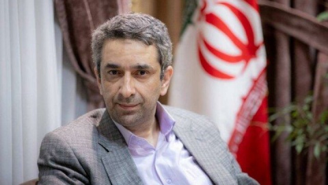 دعوت به تسلیم در برابر ملتی با تمدن ۶۰۰۰ ساله بی‌معناست