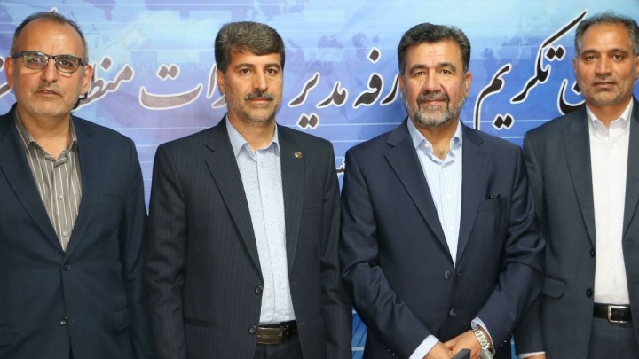 آیین تکریم و معارفه مدیر مخابرات منطقه مرکزی برگزار شد