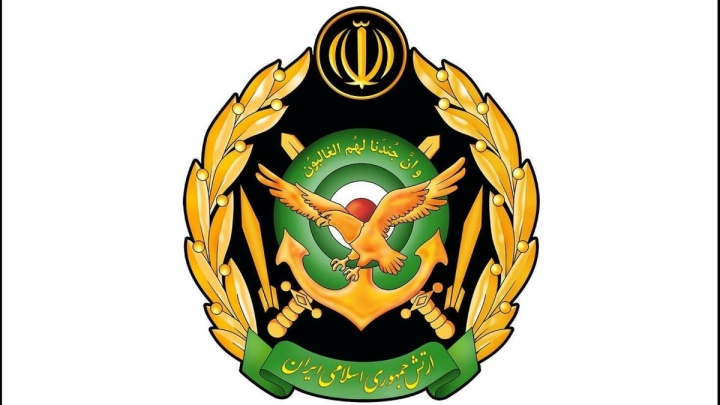 ارتش از ورود ناوشکن‌های دشمن به تنگه هرمز جلوگیری کرد