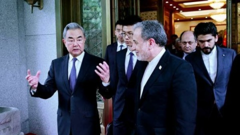 توضیحات عراقچی درباره سفرش به چین / امیدواری ایران به حمایت پکن از شکل گیری چهارچوبی جدید برای دوران پسا جنگ