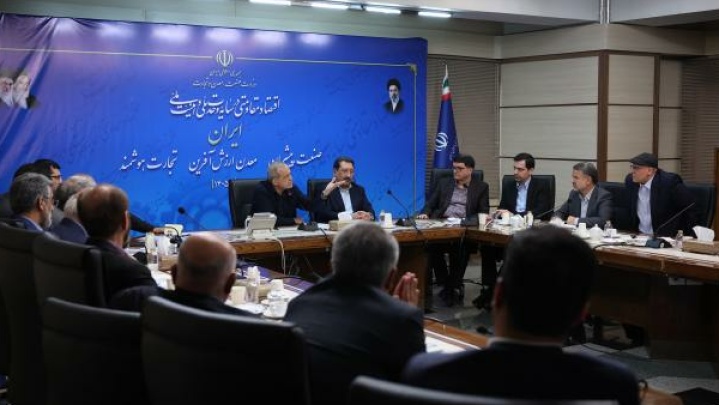 روایت پزشکیان از دیدار با رهبر معظم انقلاب