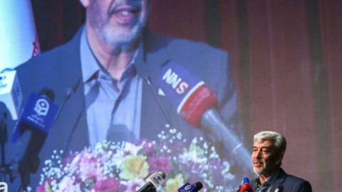 احتمال تغییر نام دانشگاه فرهنگیان / حمایت رهبر شهید انقلاب از معلمان