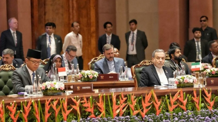 عراقچی: هیچ‌ راه‌حل نظامی درباره ایران وجود ندارد