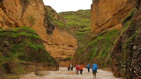 ۲۵ گردشگر در الموت قزوین مفقود شدند