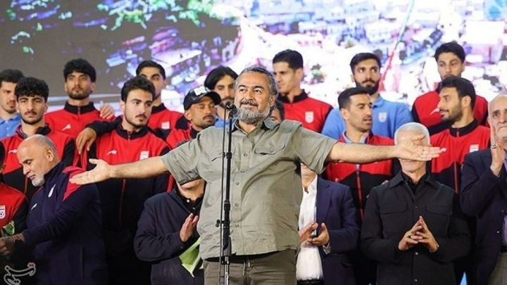 پرواز همای: باکی از شما ندارم کوچولو / از خون ایرانیان پول درمی‌آورید