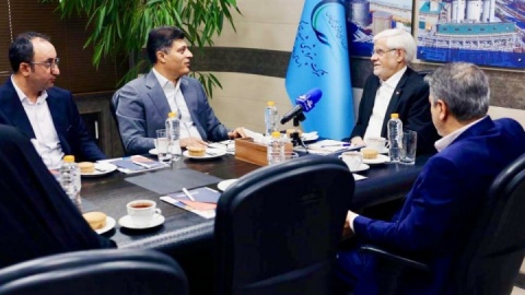 عارف: بازسازی صنایع باید با رویکردی به‌روز در حوزه پدافند غیرعامل انجام شود