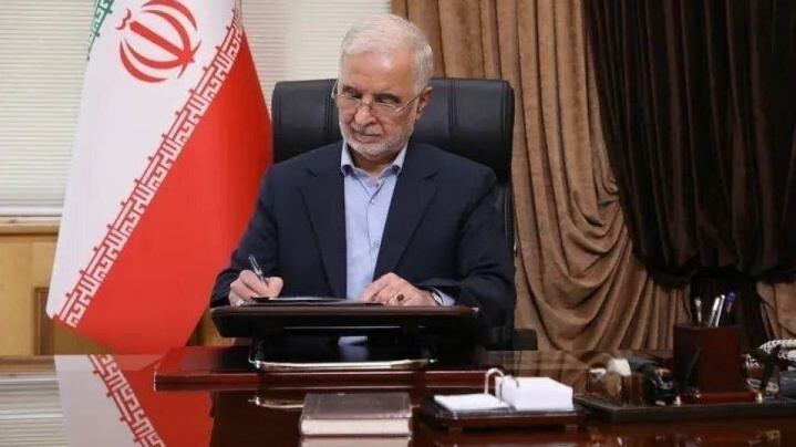 صیانت از نهاد خانواده و تلاش برای جوانی جمعیت یک انتخاب نیست
