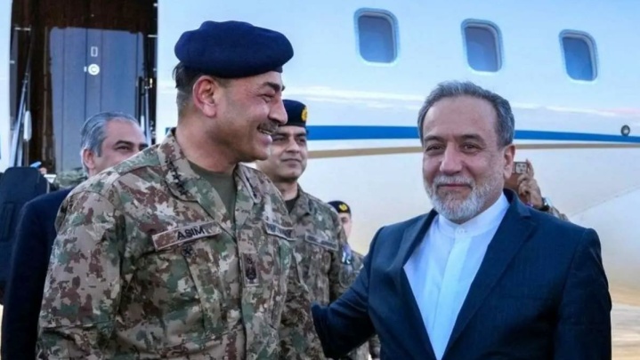 عاصم منیر تهران را ترک کرد