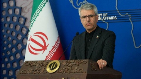 عراقچی به نیویورک نمی رود/ ایران از کشتی‌ها برای عبور از تنگه هرمز عوارض نمی‌گیرد