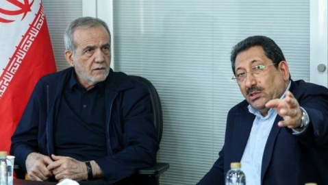 تصاویر / نشست مشترک پزشکیان با نمایندگان اتاق اصناف تهران و فعالان اقتصادی