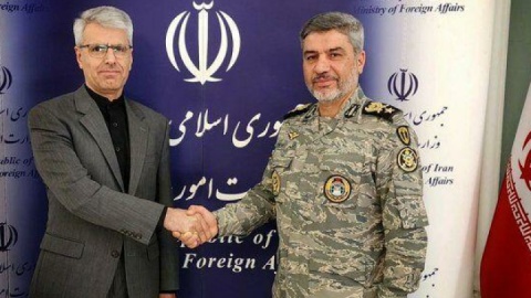 دیدار سخنگوی ارتش و بقایی؛ دیپلماسی و میدان دوشادوش یکدیگر برای ایران