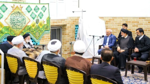 با عزت به دنبال آزادسازی دارایی‌های بلوکه‌شده ایران هستیم