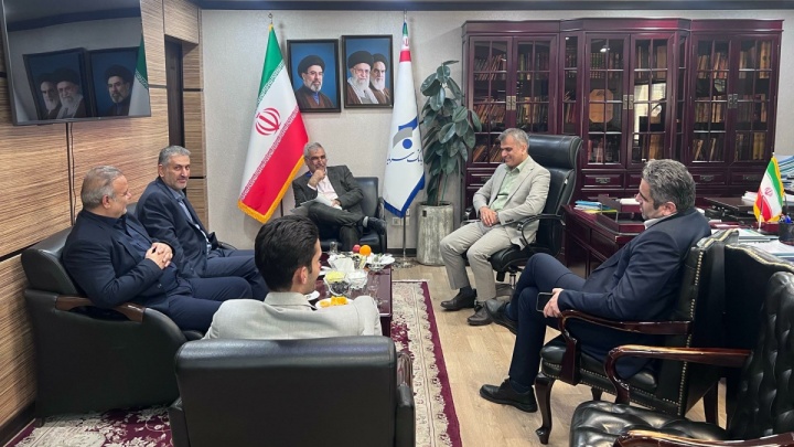 تبیین برنامه‌های احیا و بازآفرینی بانک سرمایه در دیدار دکتر اسلامیان با یکی از نمایندگان مجلس