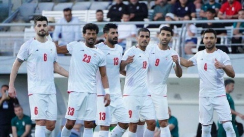 درخشان: طارمی تغییر پست نمی‌دهد/ فیفا هیچ‌کاره است