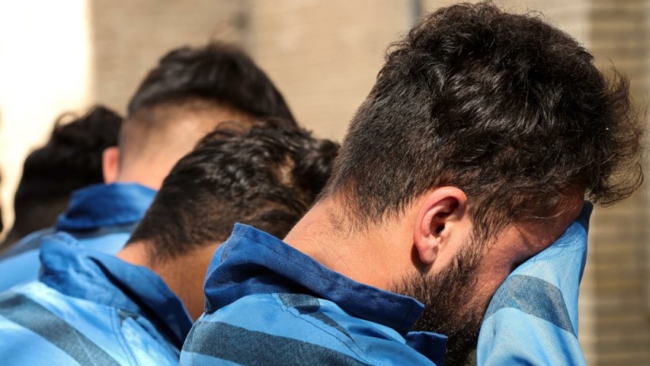 پایان فعالیت قاچاقچیان سلاح در پوشش عیادت از بیمار