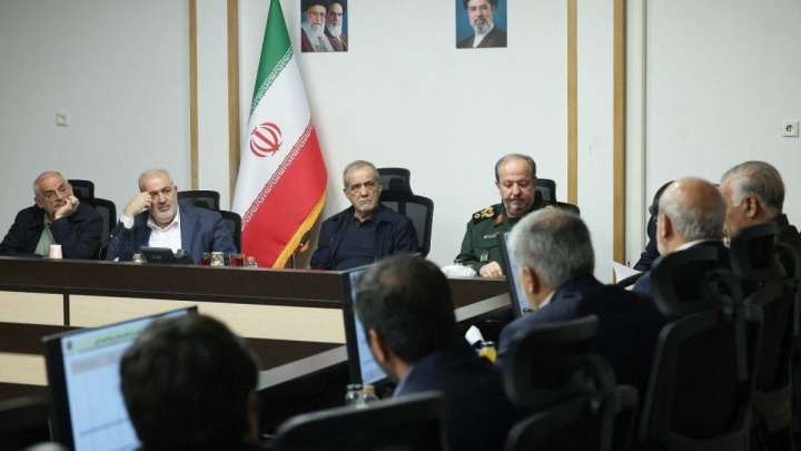 پزشکیان: باید فرهنگ مصرف بهینه را به یک گفتمان ملی تبدیل کنیم/ تأکید بر تسریع طرح‌های بهینه‌سازی و ارتقای راندمان نیروگاه‌ها