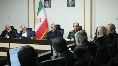 پزشکیان: باید فرهنگ مصرف بهینه را به یک گفتمان ملی تبدیل کنیم/ تأکید بر تسریع طرحهای بهینهسازی و ارتقای راندمان نیروگاهها
