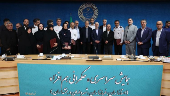 تیم مذاکره‌کننده از چارچوب‌های تعیین‌شده رهبری عدول نخواهد کرد