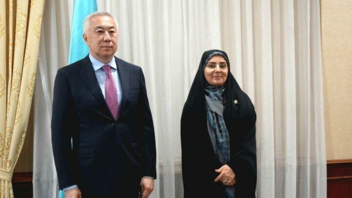 توافق ایران و قزاقستان برای تدوین نقشه راه همکاری‌های حمل‌ونقل و لجستیک
