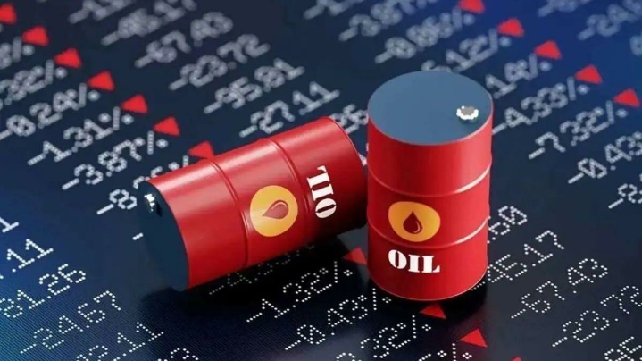 قیمت نفت برنت به زیر ۸۰ دلار رسید