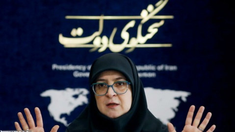 واکنش مهاجرانی به تهدید علیه رئیس‌جمهور : اداره کشور با شعار ممکن نیست