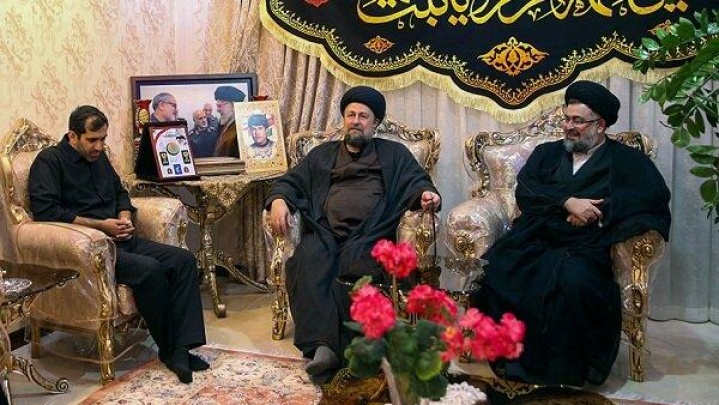 حضور آیت الله سید حسن خمینی در منزل سردار سپهبد شهید علی شادمانی