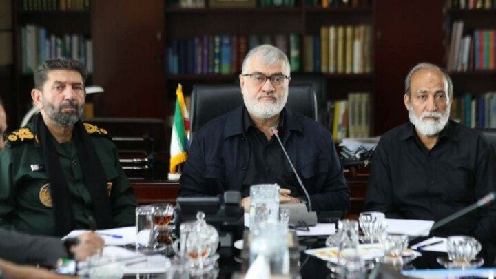نشست هماهنگی مراسم تشییع رهبر شهید با حضور فرمانداران استان تهران برگزار شد