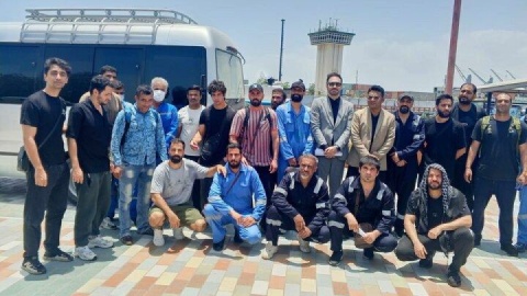 پاکستان ۲۲ خدمه نفتکش توقیف شده توسط آمریکا را به ایران تحویل داد