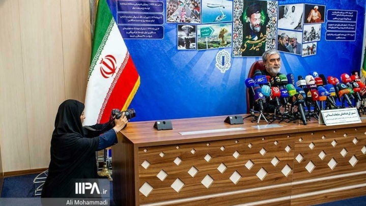 نشست خبری ابراهیم عزیزی رئیس ستاد مرکزی هفته بازخوانی و افشای حقوق بشر آمریکایی