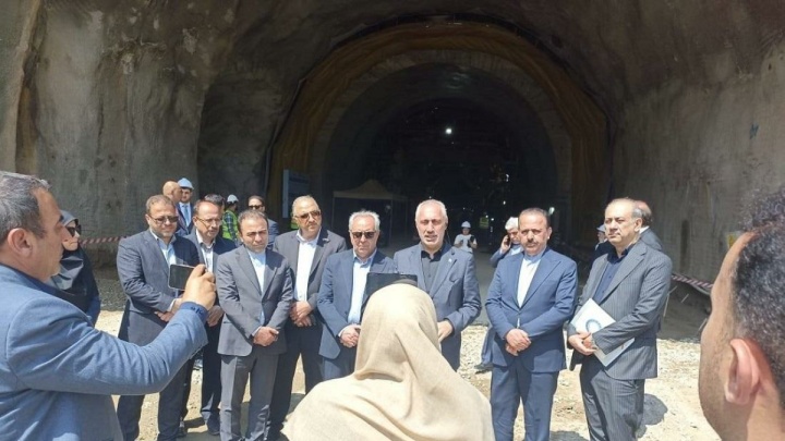 بازديد رئيس سازمان برنامه و بودجه از پروژه‌ تكميل شده‌ مسير نوردوز تا تونل گاجاران