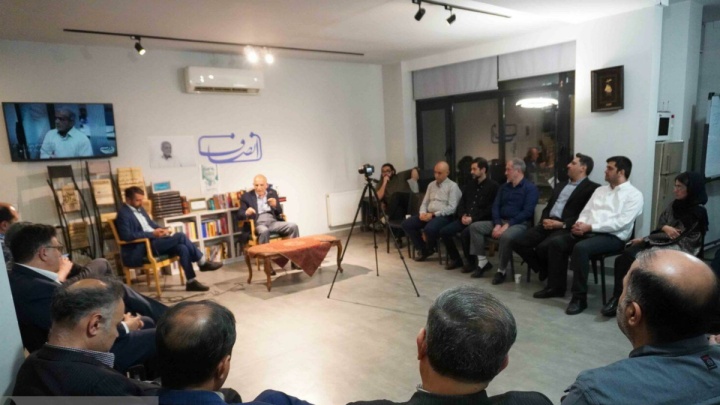 عبدالعلی‌زاده: تغییرات گسترده در راه است / جلایی‌پور: از رای به پزشکیان پشیمان نیستم