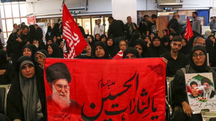 کمیسیون امنیت ملی: مردم بزرگترین بیعت عمومی با رهبر انقلاب را رقم زنند