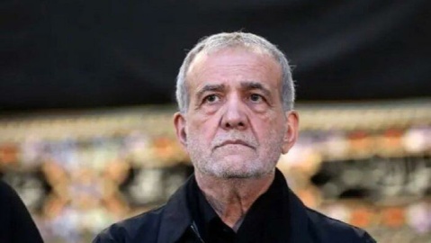 حضور رئیس‌جمهور در مراسم روضه خانگی شهید لاریجانی