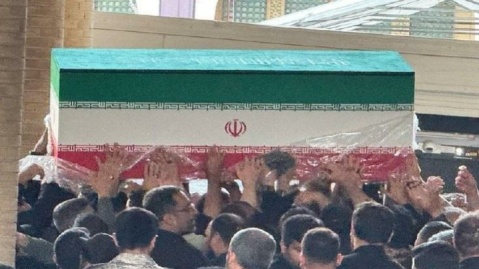 ورود پیکر آقای شهید ایران به مصلی
