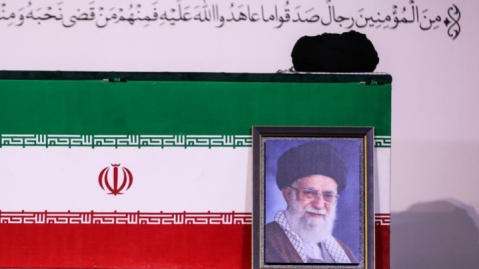 پیوند ناگسستنی با رهبر جان فدای ایران با حضور پرشور در تشییع