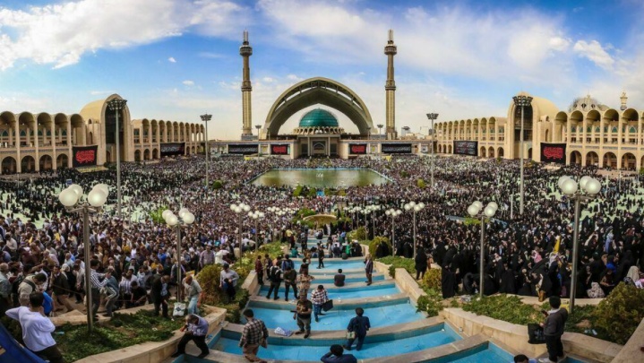 نماز بر پیکر مطهر رهبر شهید ساعت ۸ صبح اقامه می‌شود