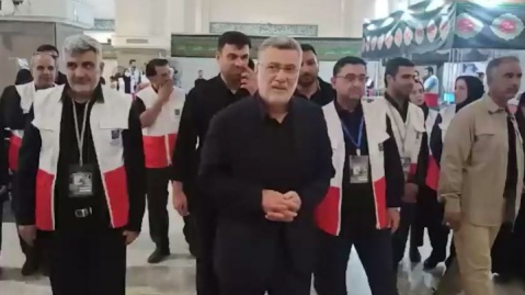 بازدید وزیر بهداشت، درمان و آموزش پزشکی از بیمارستان شهدای سلامت دانشگاه علوم پزشکی تهران در مصلای امام خمینی(ره)