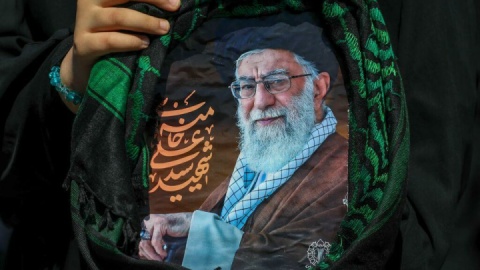 ۱۴ زندانی جرائم غیرعمد در همدان به احترام رهبر شهید انقلاب آزاد شدند